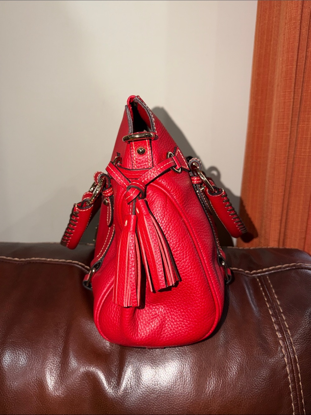 ‼️Dooney & Bourke Red Leather Satchel Crossbody Bag - Picture 4 of 16